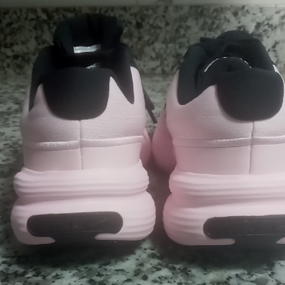 Brand New Nike Girls Uplift SC (GS) Size 6.5Y Pink Foam/ Black Rose Sneakers - Picture 5 of 11